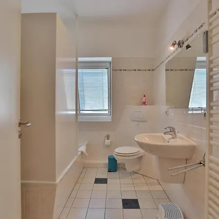 Domizil Seestrasse Domizil Seestrasse * 沙博伊茨